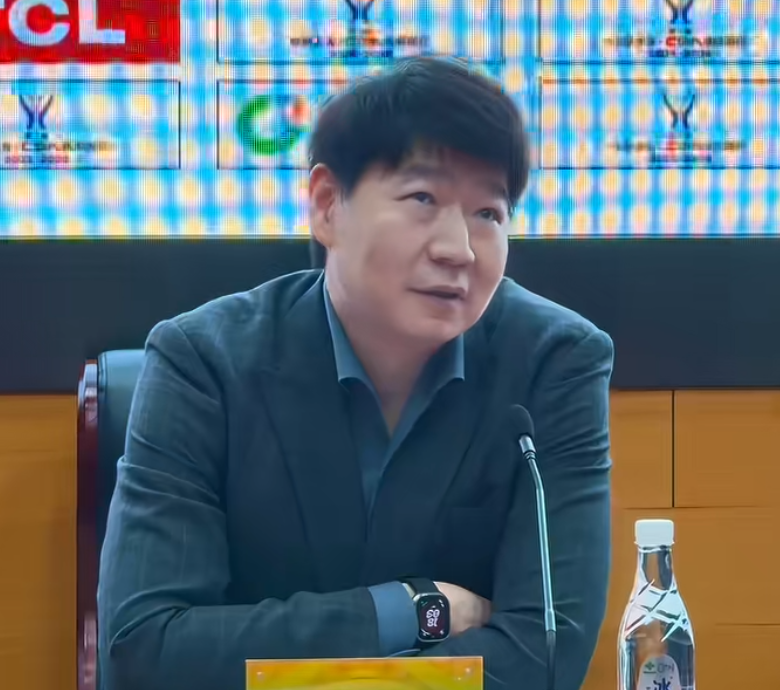 开云体育-淘汰浙江发布会！邱彪大谈外援疲惫赞陈林坚实力，大外会打杯赛！